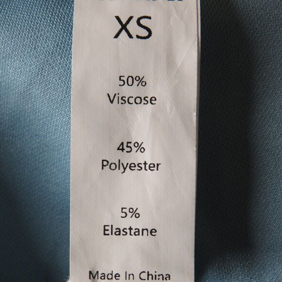 Halara Light Blue Soft Stretchy Curved Hem Side Pocket Shorts Size XS - Picture 4 of 4